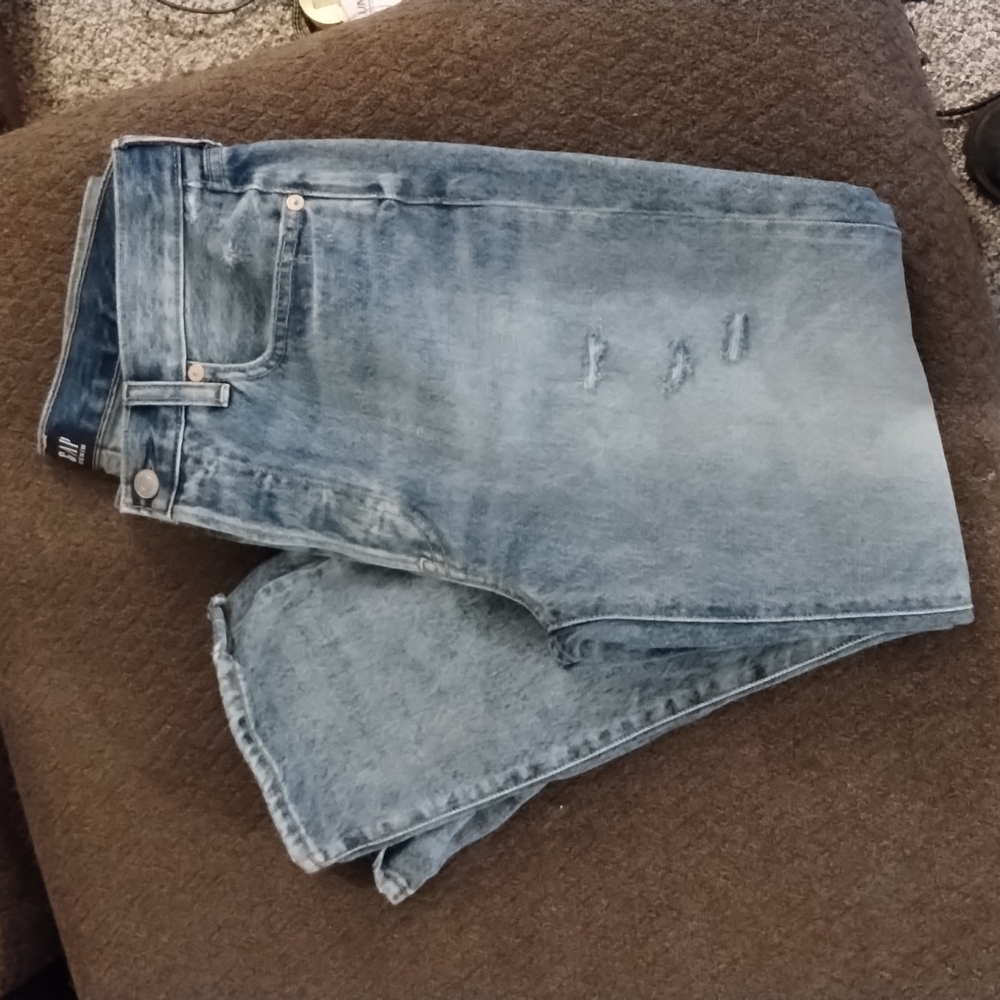 A boyfriend jeans